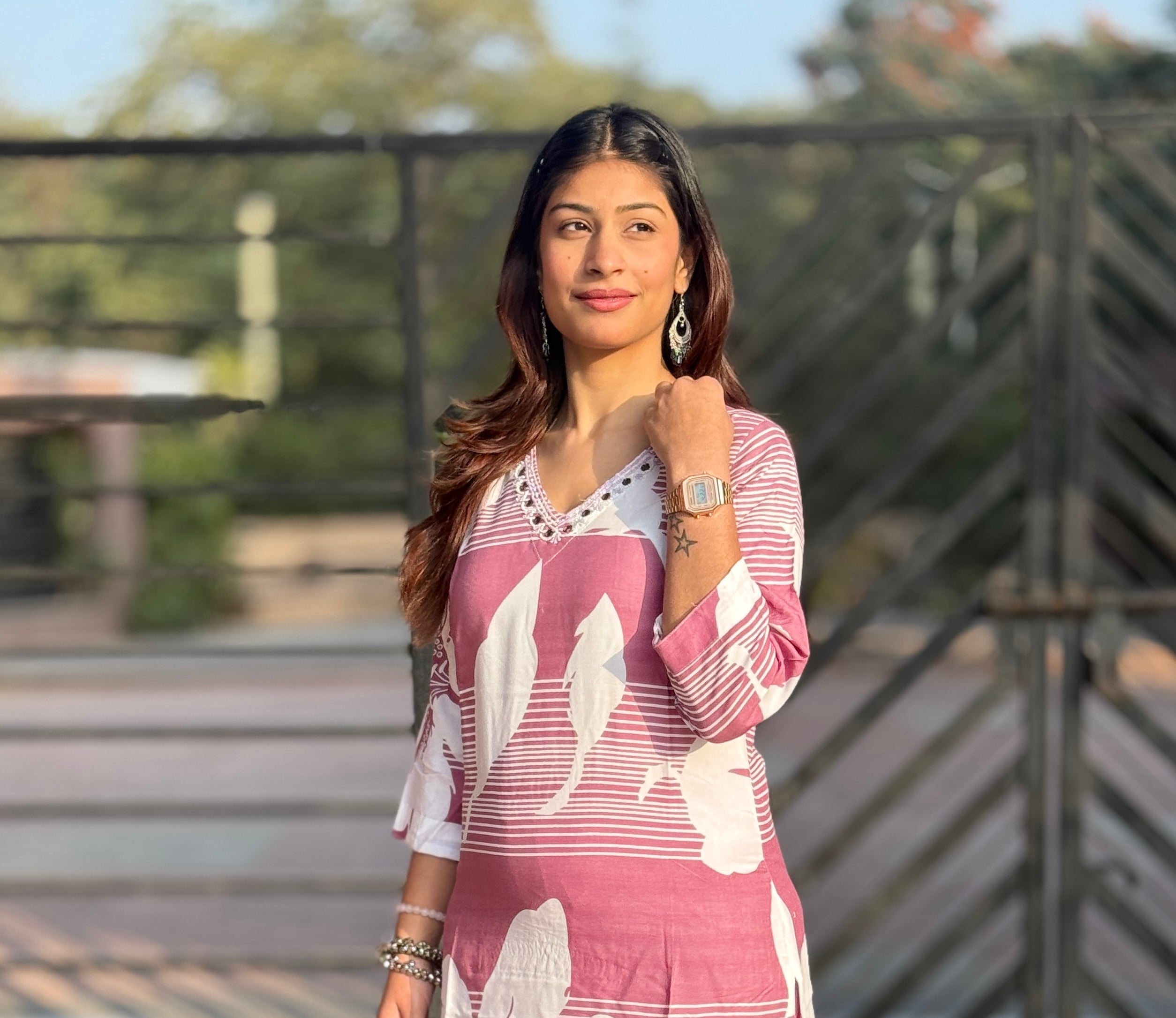 Pink V-Laddu Cotton Kurti Pant Set
