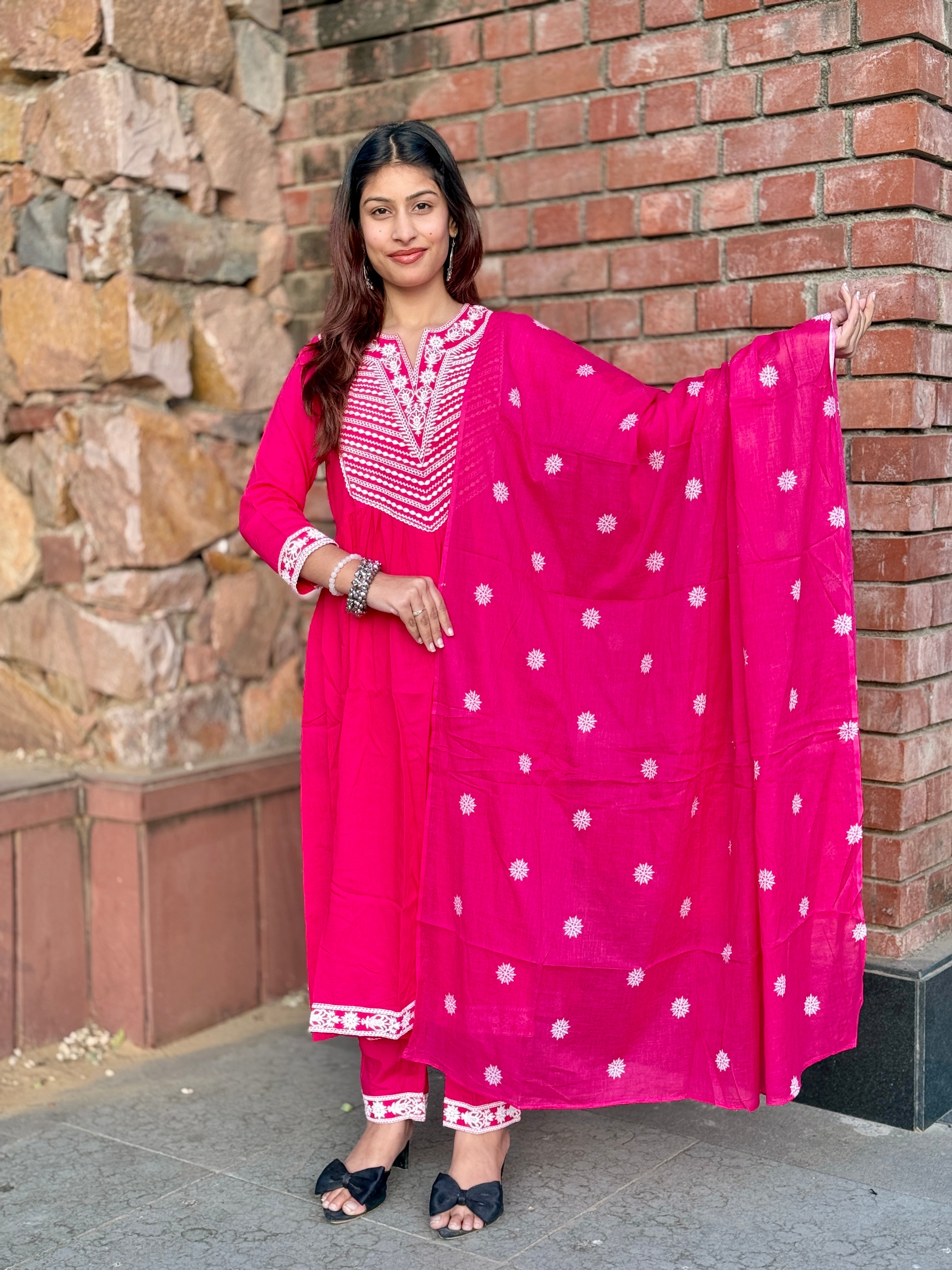 Rani Pink V-Neck Cotton 3-Piece Suit