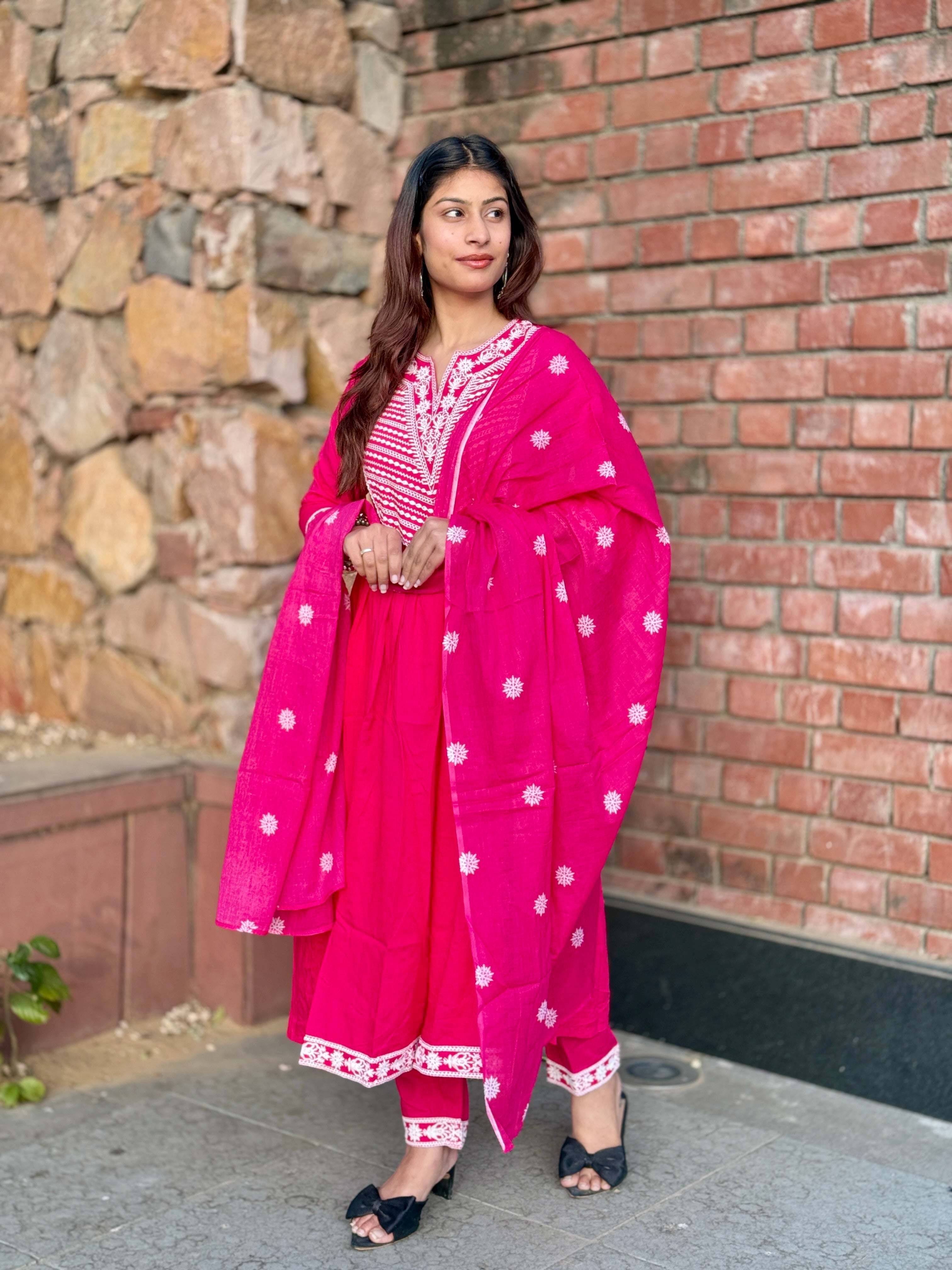 Rani Pink V-Neck Cotton 3-Piece Suit