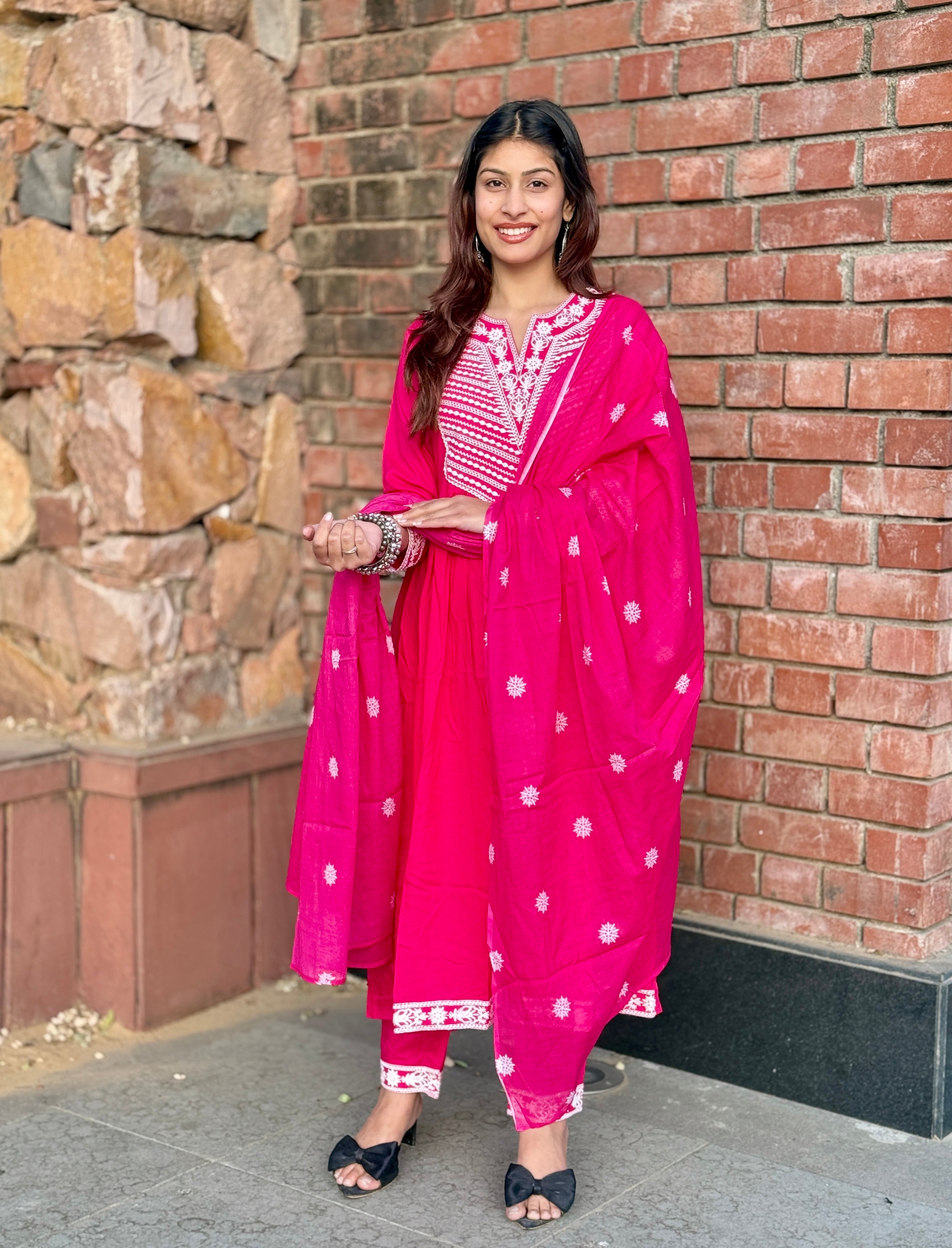 Rani Pink V-Neck Cotton 3-Piece Suit