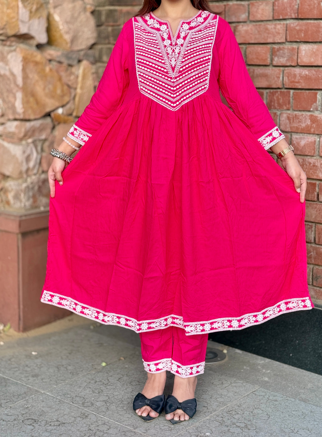 Rani Pink V-Neck Cotton 3-Piece Suit