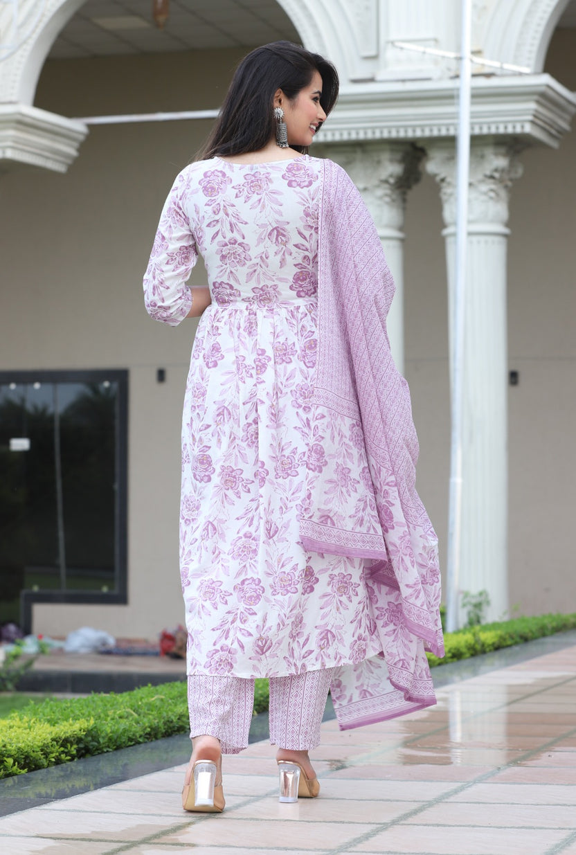Women Rayon Kurta Pant Dupatta Set Lavender