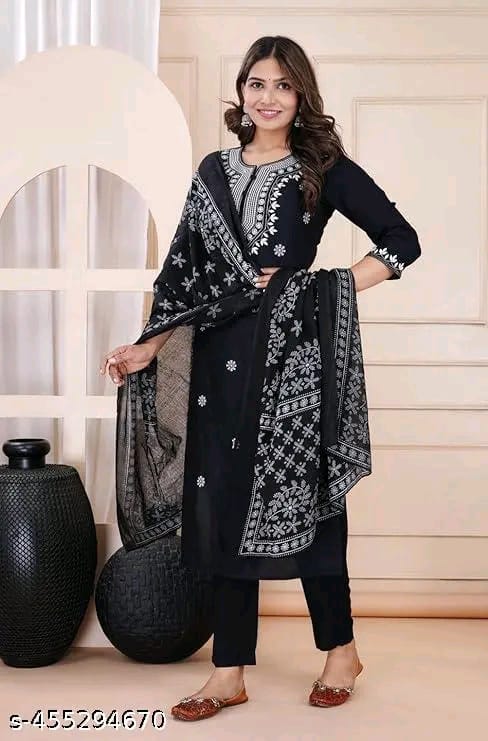 cotton Nayra Cut Kurta Pant with Dupatta Set for Women and Girls Shorts Sleeve Round Neck Printed Straight Kurti.